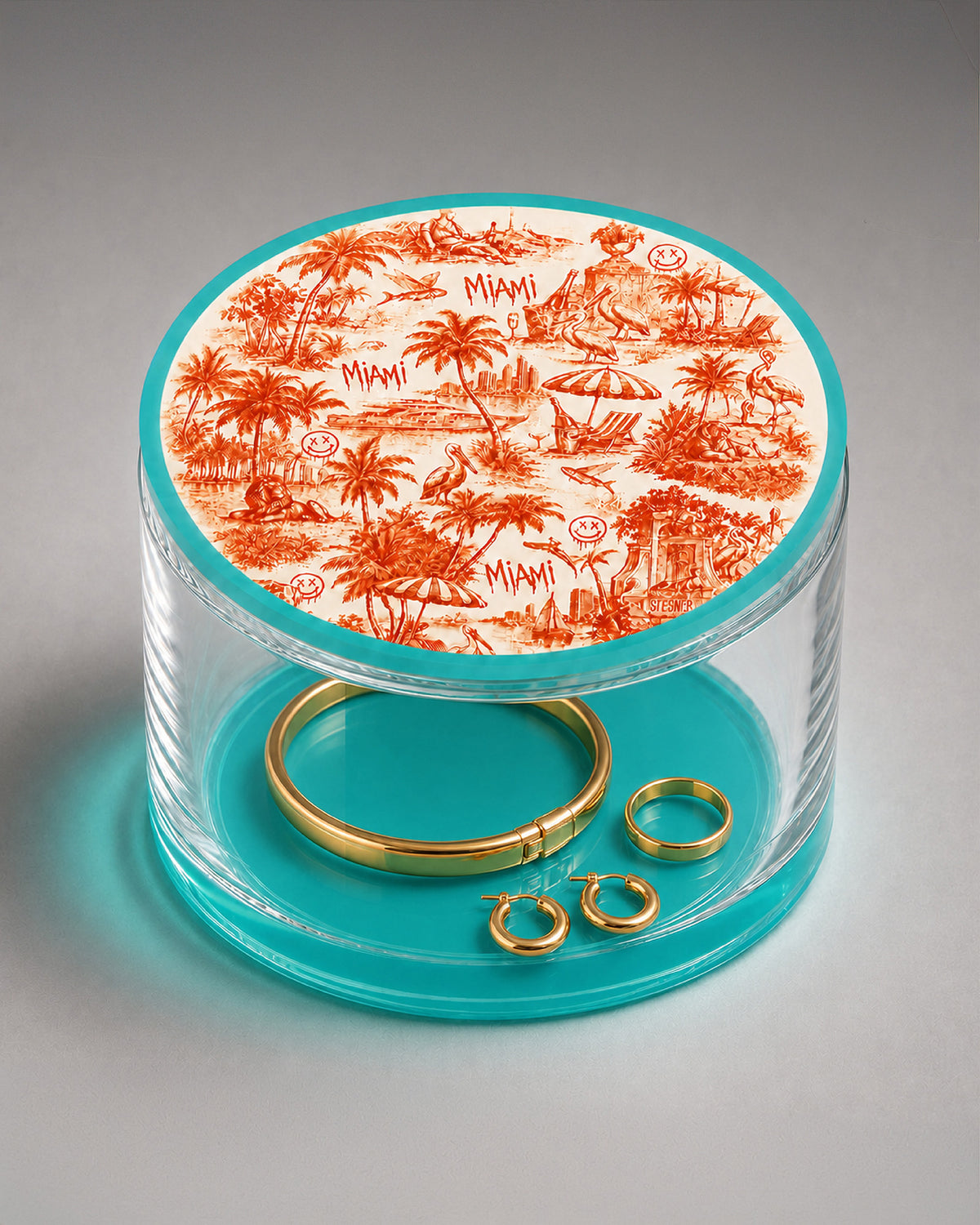 Urban Pop Toile — Round Acrylic Keepsake Box