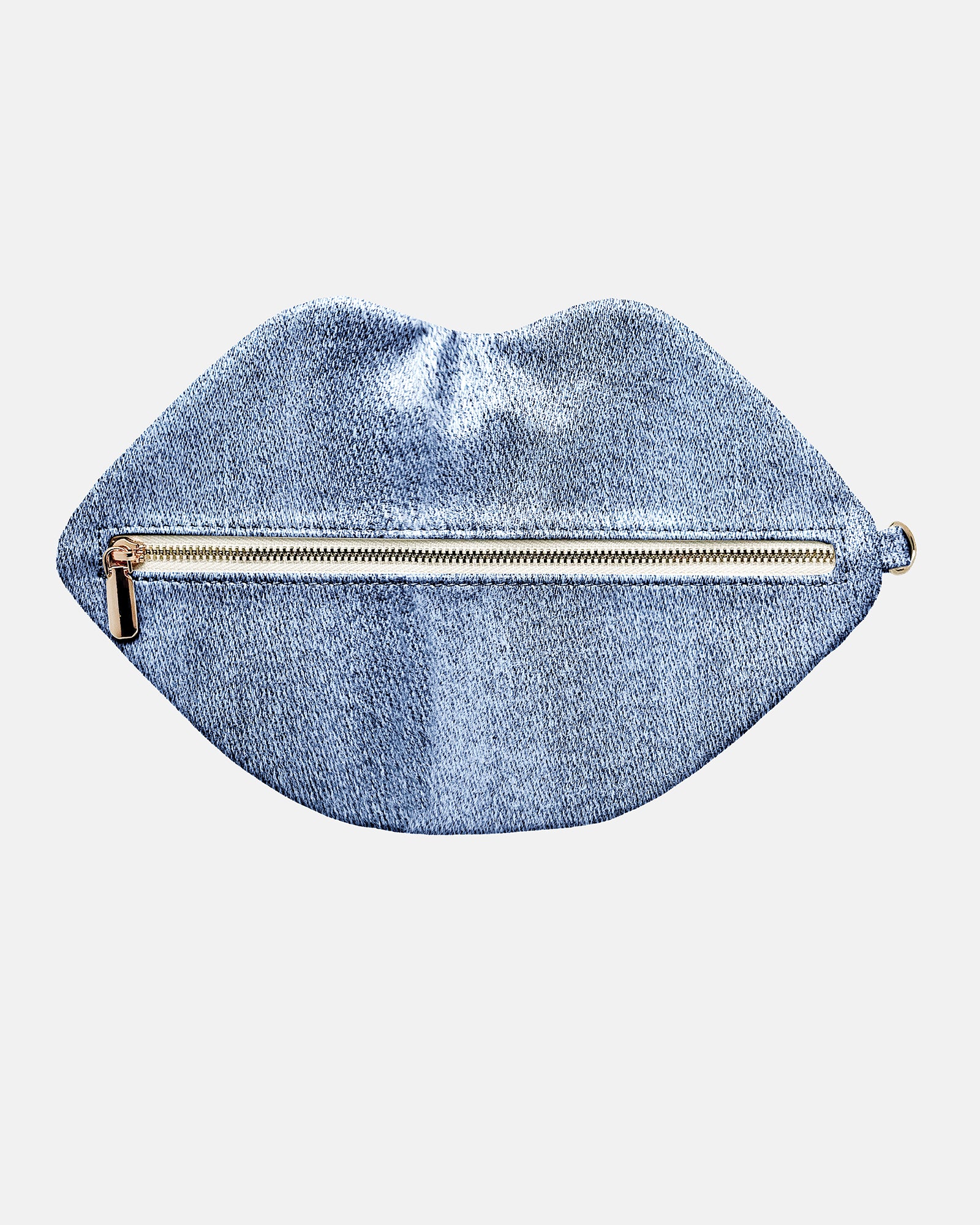 π The Blake Lip-Shaped Makeup Pouch